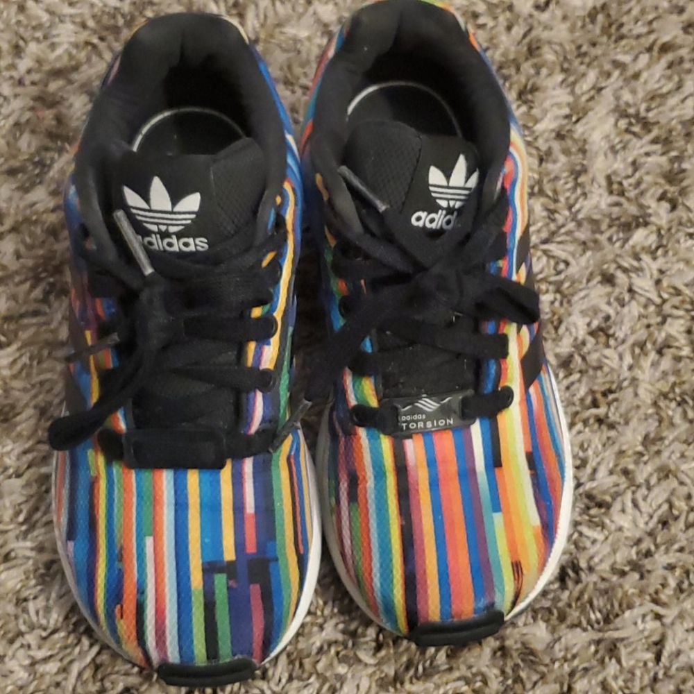 Shoes - Picture 3 of 3